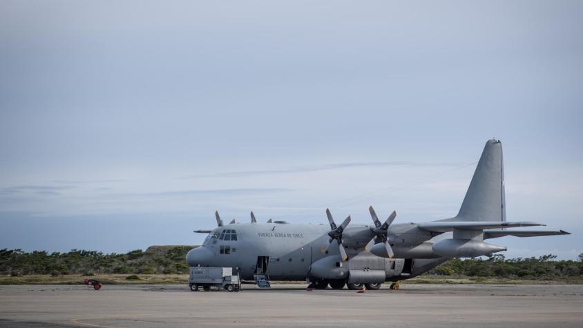 Tribunal absuelve a los seis acusados por caída del Hércules C-130 en el mar de Drake, donde murieron 38 personas Tribunal absuelve a los seis acusados por caída del Hércules C-130 en el mar de Drake, donde murieron 38 personas