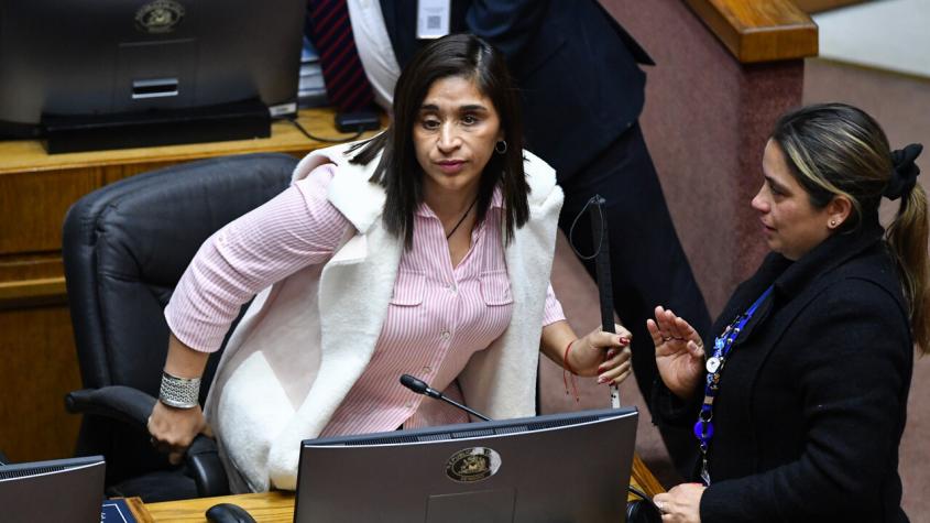 Fabiola Campillai no permitió ingreso de PDI a su hogar en investigación contra su yerno: Senadora explicó los motivos Fabiola Campillai no permitió ingreso de PDI a su hogar en investigación contra su yerno: Senadora explicó los motivos