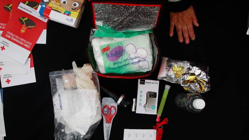 Alarma meteorológica por sistema frontal: alertan por falta de stock de kit de emergencia