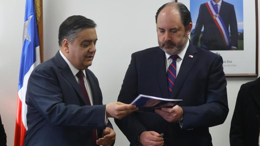 Presidente de Mesa de Reactivación Laboral explica propuesta de nuevo cálculo de horarios: "No vamos a cambiar el calendario de la ley"