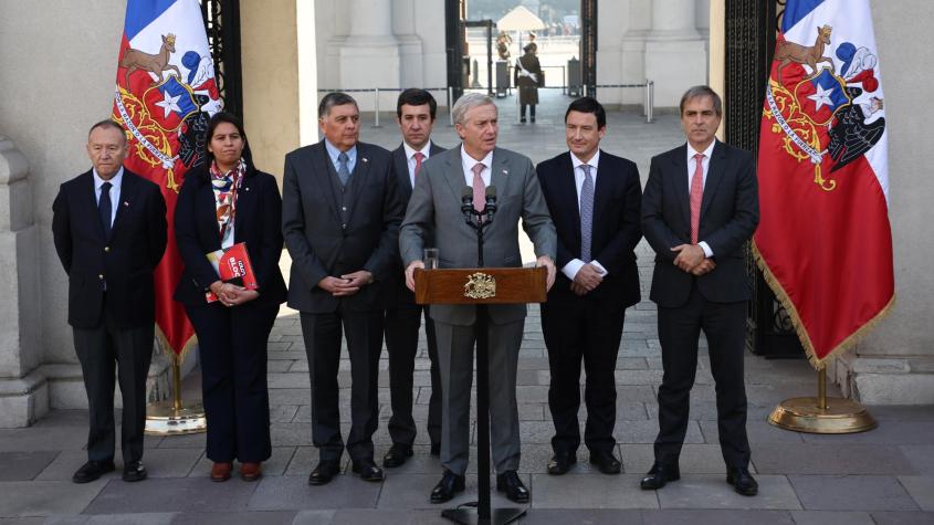 Presidente Kast tras reunión con partidos oficialistas: "Estamos muy optimistas del futuro de Chile"