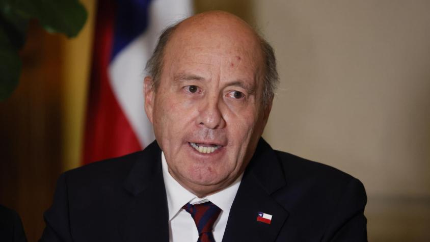 Quiroz tras quiebre con senadores PPD: "Estaban muy presionados por una oposición que no quiere dialogar" Quiroz tras quiebre con senadores PPD: "Estaban muy presionados por una oposición que no quiere dialogar"