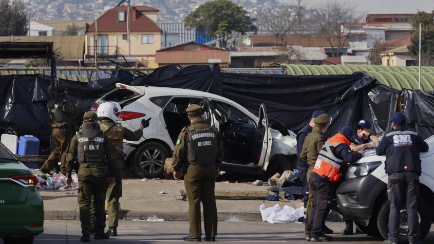 "Las bolsas de peluches protegieron a los bebés": El relato de testigo de fatal atropello en feria de Viña del Mar "Las bolsas de peluches protegieron a los bebés": El relato de testigo de fatal atropello en feria de Viña del Mar