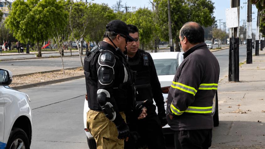 Violento turbazo a grupo familiar en Maipú: maniataron a dos menores de edad Violento turbazo a grupo familiar en Maipú: maniataron a dos menores de edad