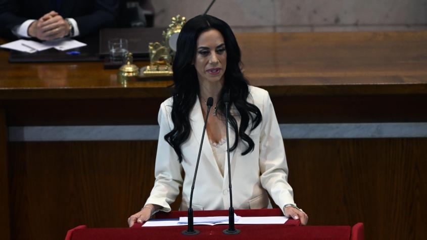 Núñez destaca mesa de diálogo por megarreforma tras críticas: "Es más cómodo atrincherarse, cuando lo mejor es entrar a un debate" Núñez destaca mesa de diálogo por megarreforma tras críticas: "Es más cómodo atrincherarse, cuando lo mejor es entrar a un debate"