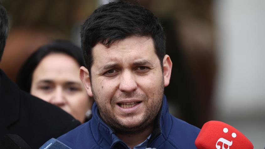 "Habrá que prepararlas": Alcalde Iglesias ante críticas por preparación de las FF.AA. para intervenir en zonas afectadas por crimen organizado