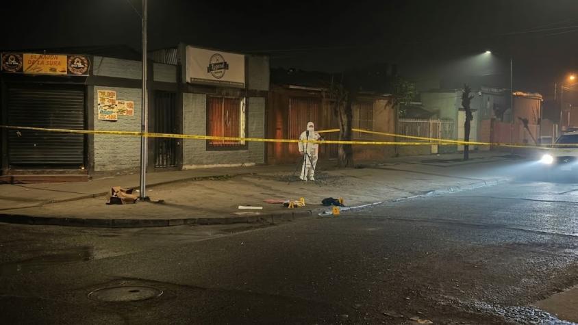 Hombre murió baleado en Estación Central: se desplomó en plena calle