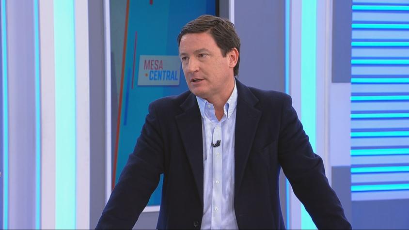 "En ningún caso": Arturo Squella descarta "cirugía mayor" en el gabinete tras dichos de Paulina Núñez y defiende gestión del Ejecutivo