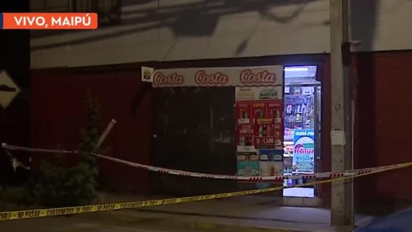 Excarabinero recibió disparo en el ojo tras enfrentar a delincuentes que asaltaron su minimarket en Maipú