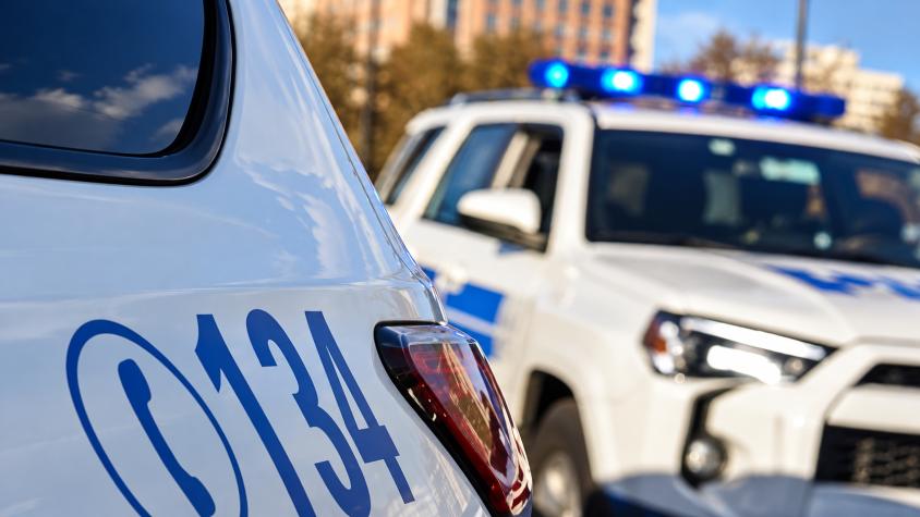 Hombre es encontrado dentro de compactadora de basura en supermercado de Puerto Montt: está grave 