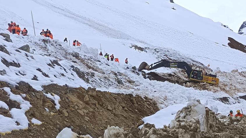 Alud de barro en mina El Teniente de Codelco: tres trabajadores afectados y dos en proceso de rescate