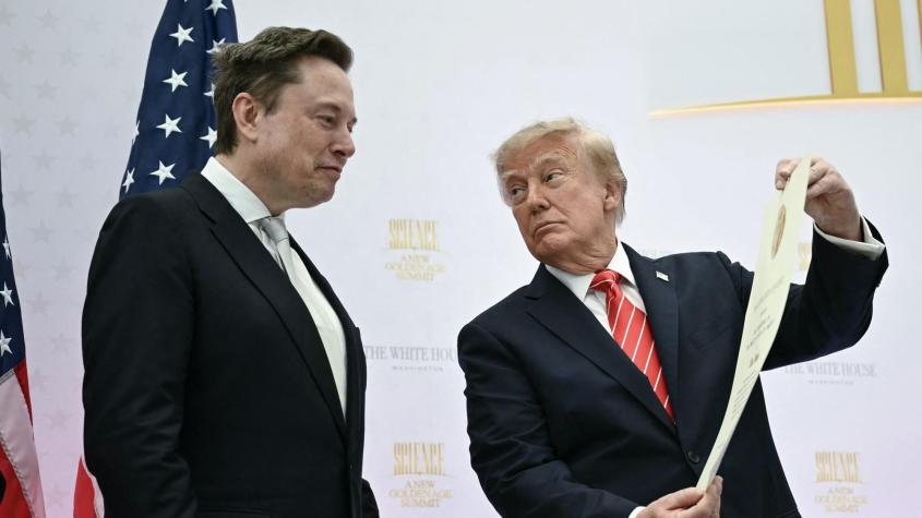 Elon Musk dona 276 millones de dólares a la derecha para la campaña de mitad de mandato de EEUU