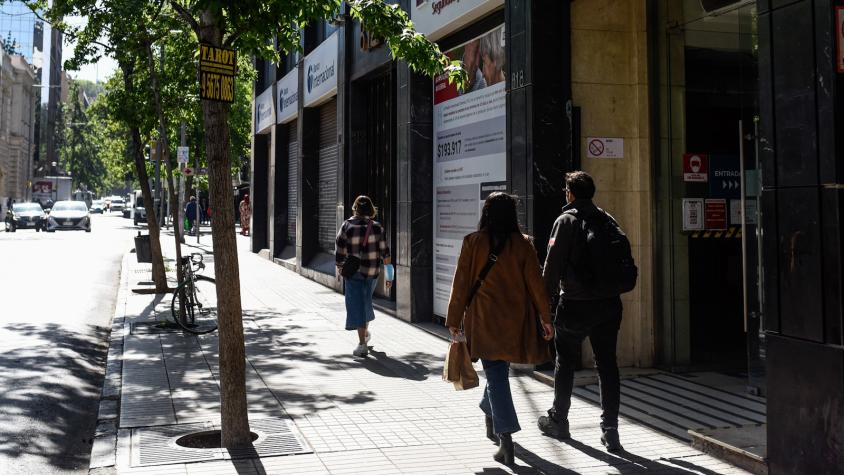 Millonarias pérdidas de fondos de pensiones: Por qué se produjo y a quiénes impacta más en Chile