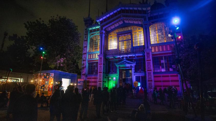 Anuncian nueva edición de "Noche de Museos": Revisa cuándo es la jornada de acceso gratuito y horario extendido