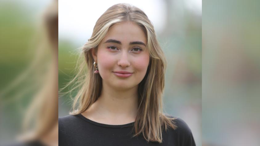 Joven chilena ganó premio mundial de acción climática: recibió galardón en Suecia