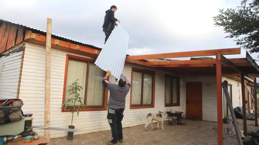 ¿Cubre todos los gastos? Lo que permite costear la gift card de $1,6 millones que entrega el Minvu para mejorar la vivienda