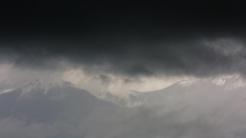 En 4 regiones: Emiten aviso por posible desarrollo de nubes convectivas con características tornádicas
