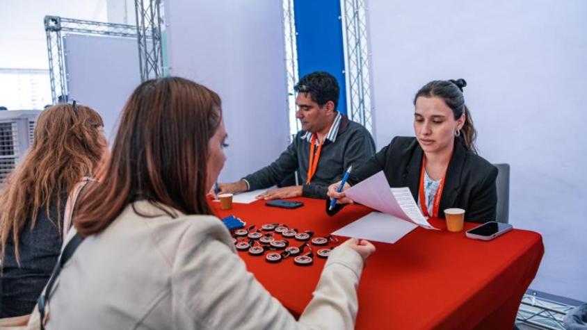 Pronto comienza la feria laboral “más grande de Chile”: Inscríbete AQUÍ