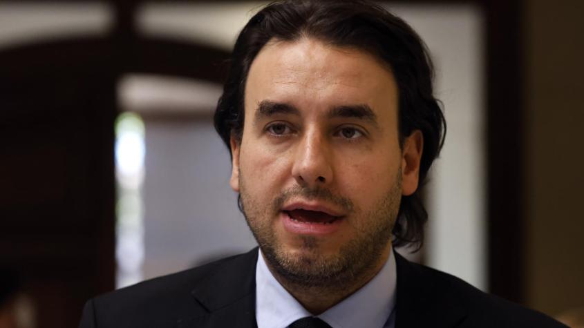Senador Mirosevic advierte que diálogo sobre seguridad con el Gobierno será "en la medida que no presenten locuras"