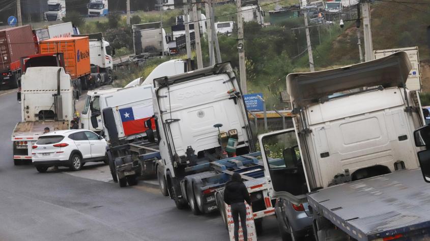 Paro de camioneros en San Antonio: gremio descarta deponer movilización