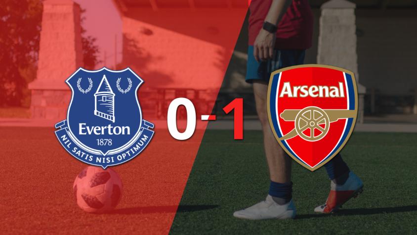 A Arsenal no le sobró nada, pero venció a Everton por 1 a 0 con un penal