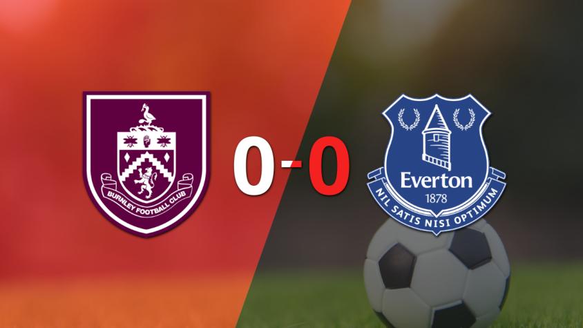 Burnley y Everton empataron sin goles