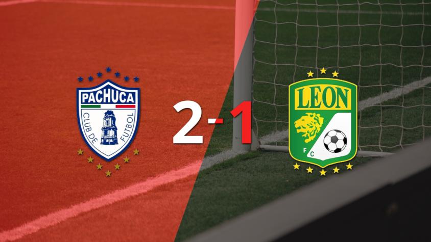 Victoria de Pachuca sobre León por 2-1