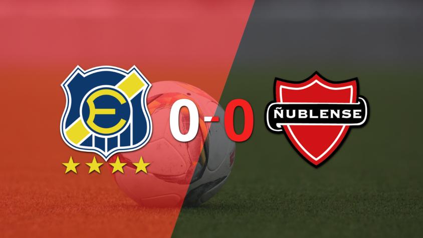 Cero a cero terminó el partido entre Everton y Ñublense